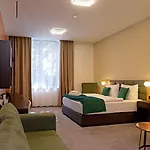 M-pire 4* ベルリン