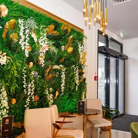 Hotel M-pire Berlin